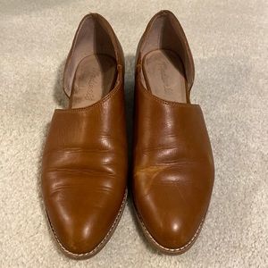 Madewell Lucie bootie with side cutout beautiful leather, stylish toe